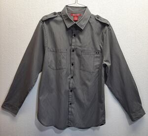 Montage Men's Gray Striped Button Down Shirt l Size: M